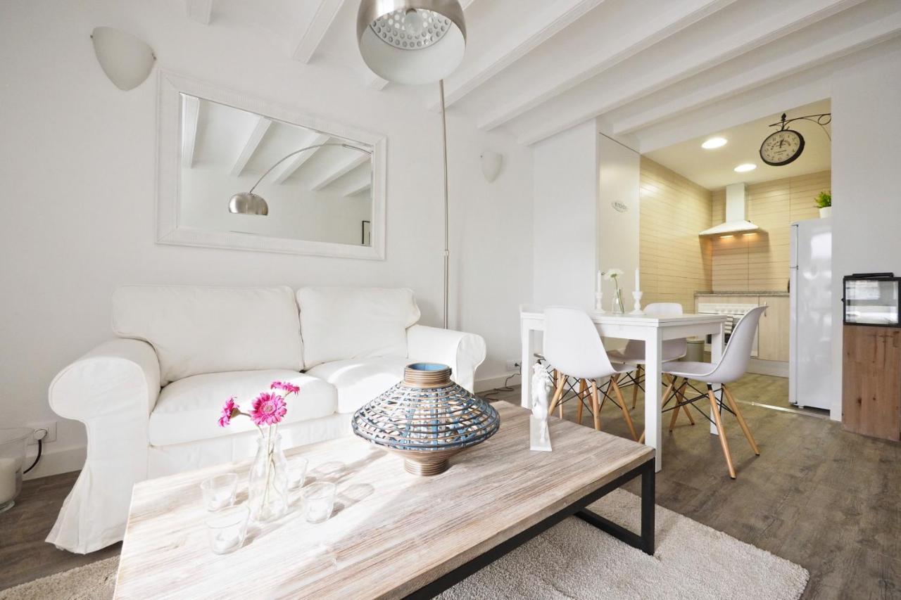 The White Flats Sant Antoni Apartment Barcelona Exterior photo