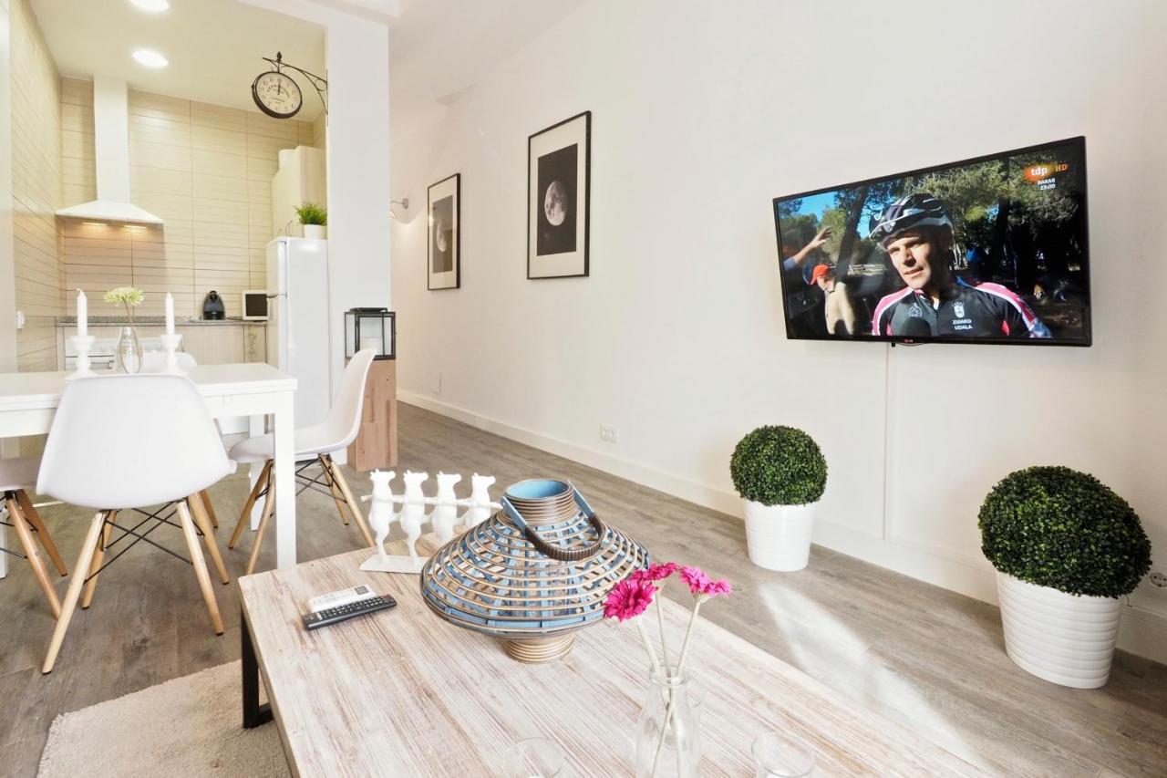 The White Flats Sant Antoni Apartment Barcelona Exterior photo