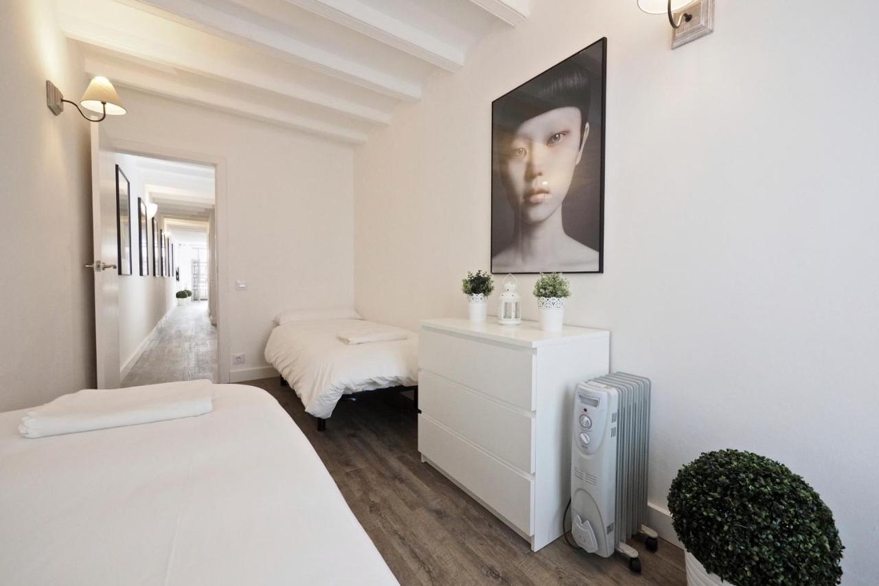 The White Flats Sant Antoni Apartment Barcelona Exterior photo