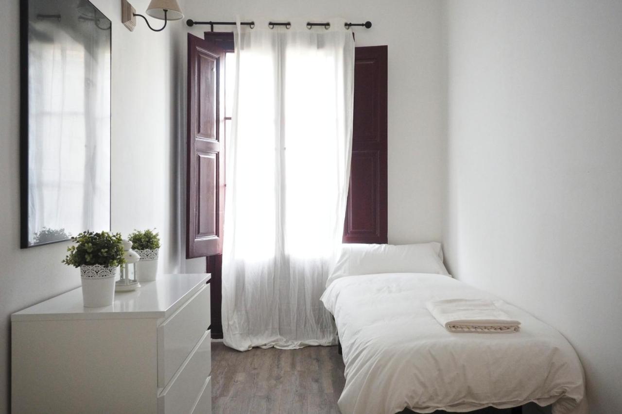 The White Flats Sant Antoni Apartment Barcelona Exterior photo