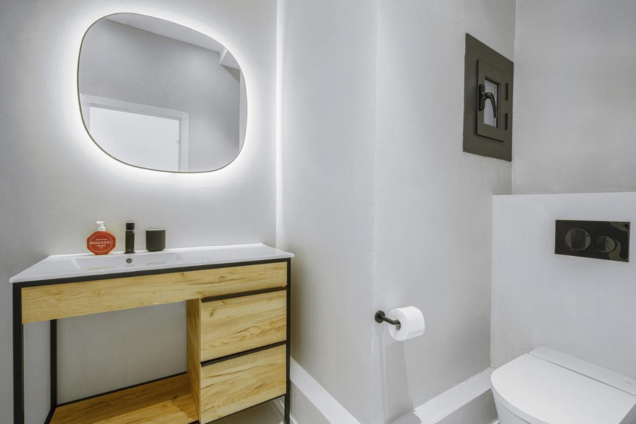 The White Flats Sant Antoni Apartment Barcelona Exterior photo