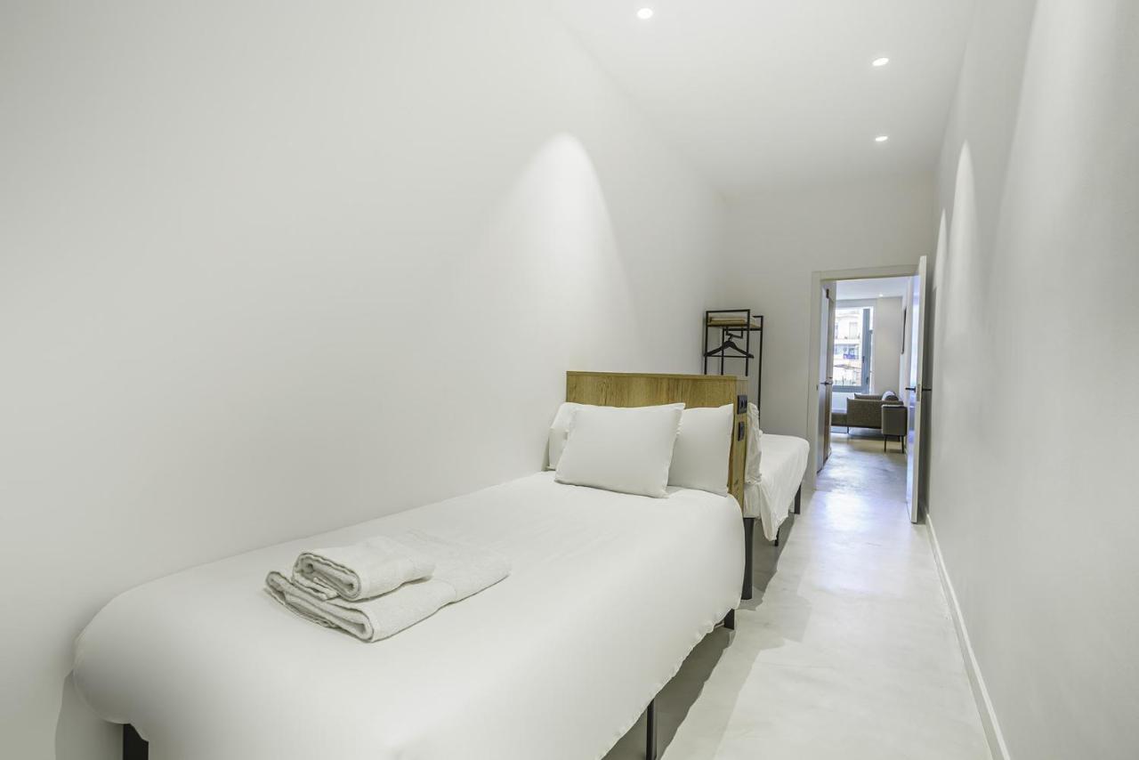 The White Flats Sant Antoni Apartment Barcelona Exterior photo
