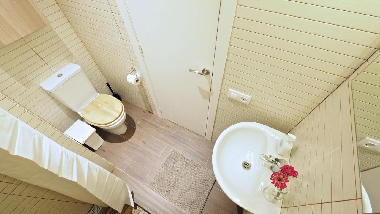 The White Flats Sant Antoni Apartment Barcelona Exterior photo